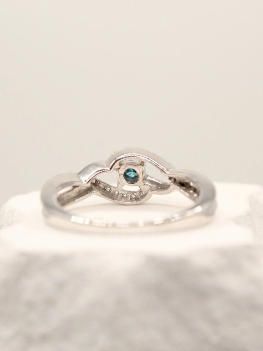 Azure Infinity Ring - Picture 2 of 4